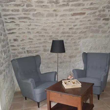 فندق مبيت وإفطار D'hotes Manoir Hanslot La Cave *